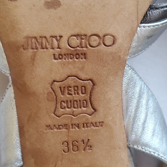 Jimmy choo  silver ankle strap sandals.  36 1/2. Flawed gem - Picture 9 of 10